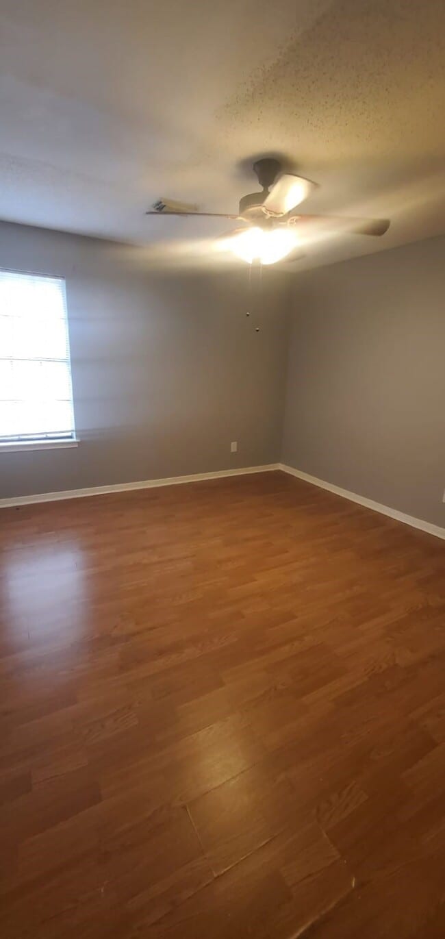 Building Photo - 11315 Lands End Cir