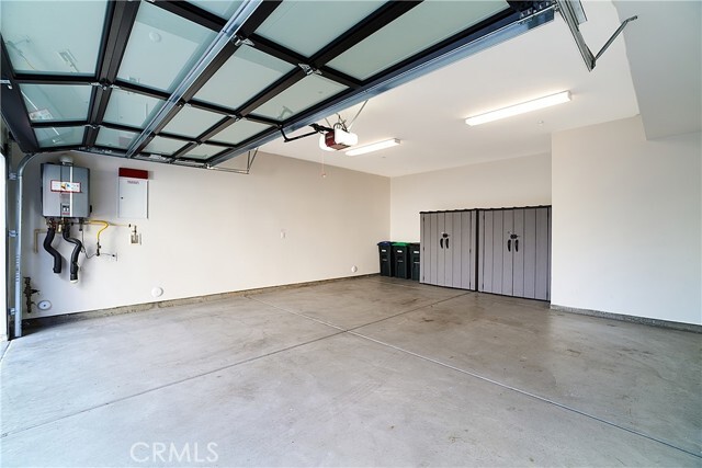 Building Photo - 6 Transport