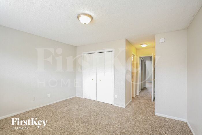 Building Photo - 6230 Long River Ln