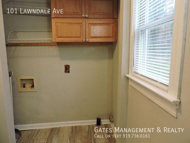 Building Photo - 101 Lawndale Ave