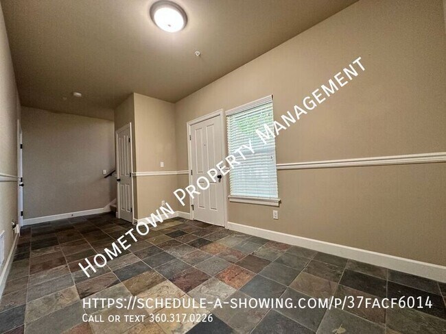 Building Photo - 4325 Oso Berry St NW