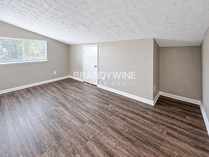 Building Photo - 3031 Kenville Ln