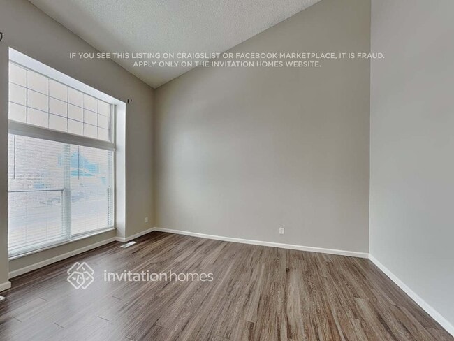 Building Photo - 21581 E Aberdeen Dr