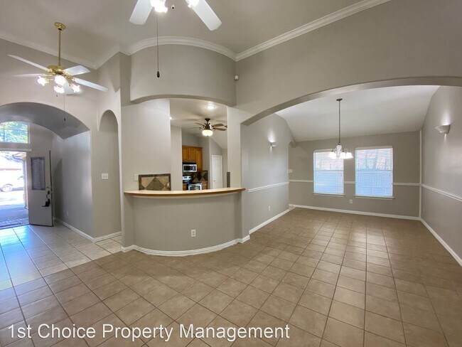 Building Photo - 3 br, 2 bath House - 8621 Lariat Cir