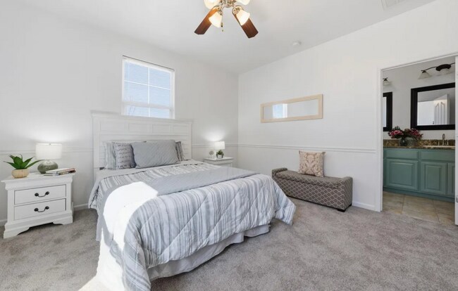 Building Photo - Amazing 3/2.5 N. Natomas!  Beautiful.  Please read full add below for details.