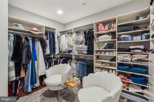 Building Photo - 23 S 23rd St