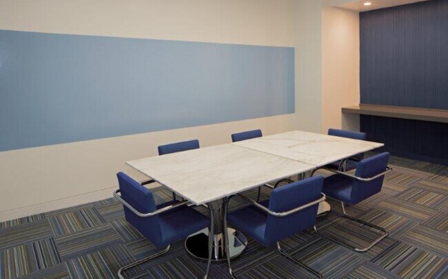 Building Photo - 2111 Richmond Hwy