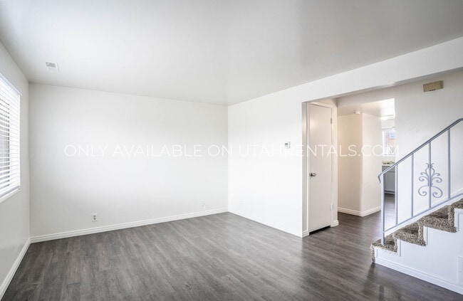 Building Photo - 186 W 100 N