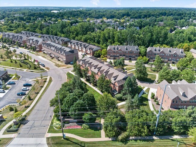 Building Photo - 39763 Rockcrest Cir