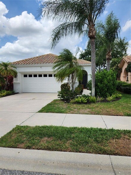 Building Photo - 3761 Amapola Ln