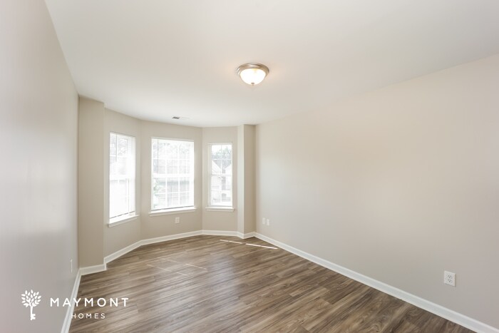 Building Photo - 610 Dot Dr