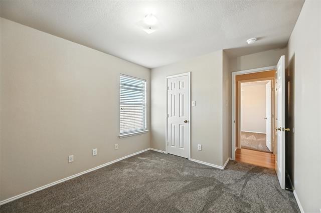 Building Photo - 10420 Lake Bend Trail