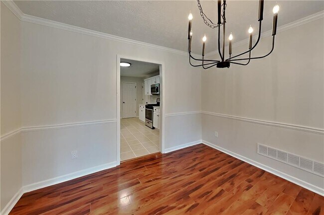 Building Photo - 7318 Coral Lake Dr