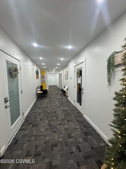 Building Photo - 17 Bound Ave