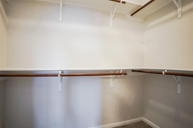 Building Photo - 21389 Timber Lodge Ln