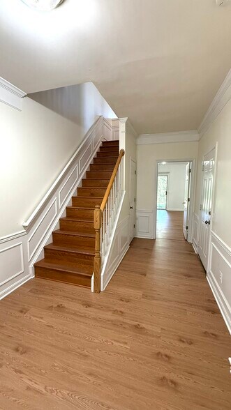 Building Photo - 47612 Watkins Island Square