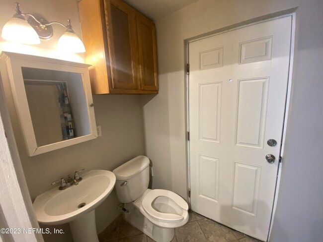 Building Photo - 1824 Hendricks Ave