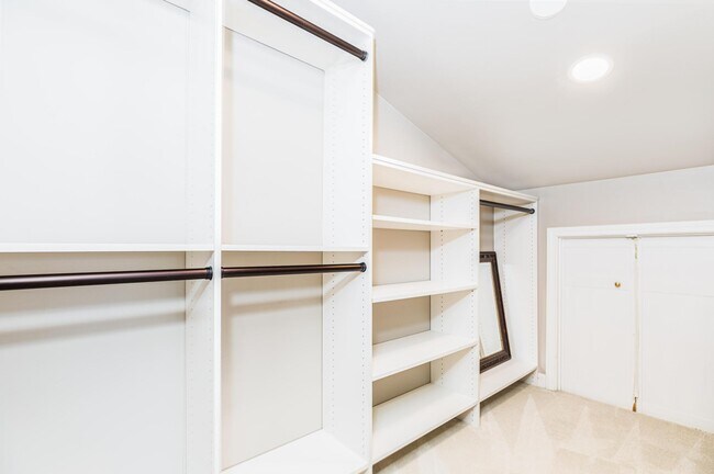 Building Photo - 279 Marcy St