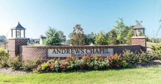 Building Photo - Fabulous 3 bedrm Townhome with office & ga...