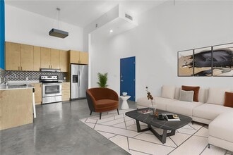 Building Photo - 765 NW 1st St