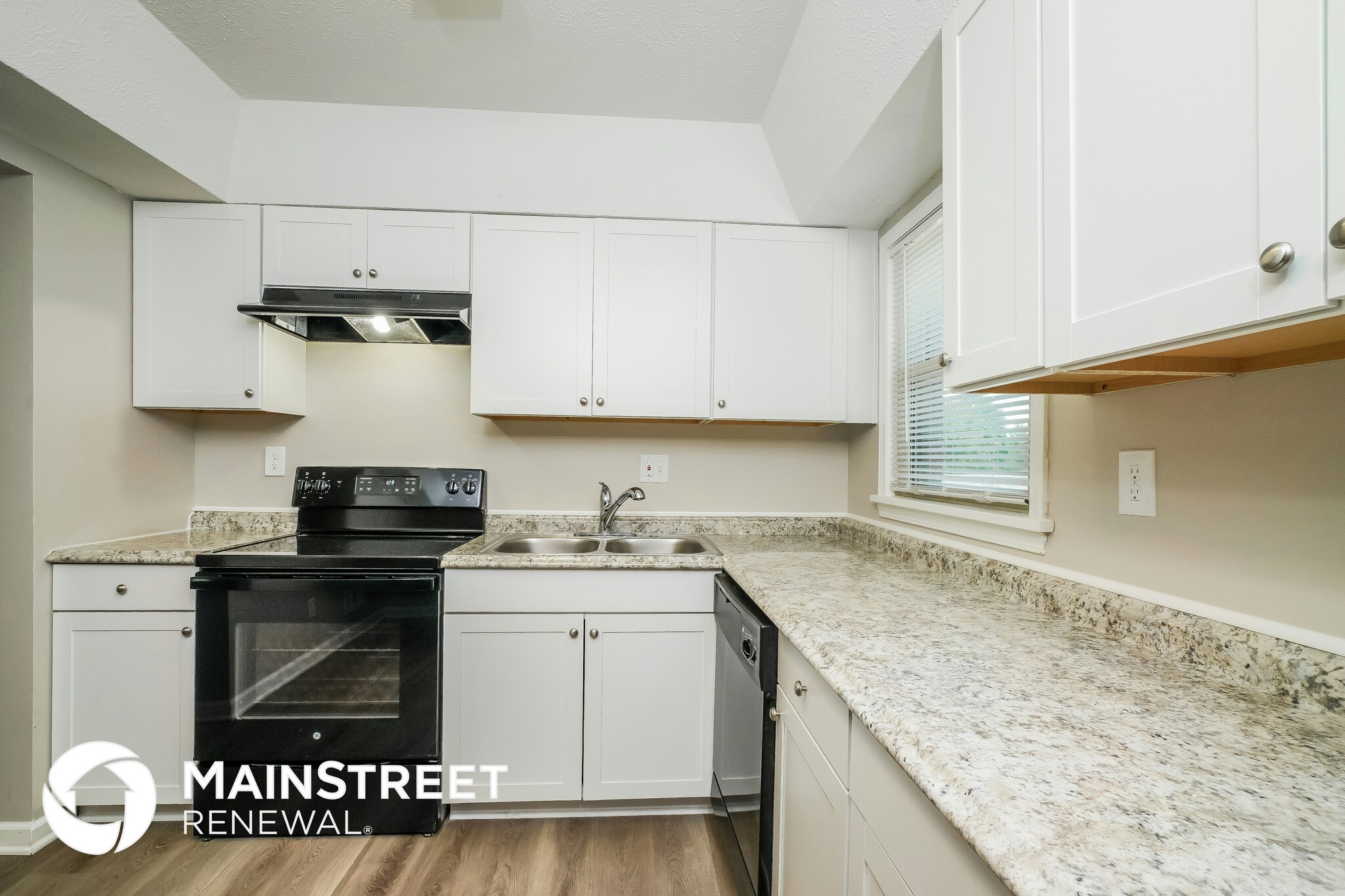 Building Photo - 8603 Honor Ave