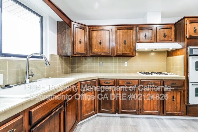 Building Photo - 2324 Gila Way