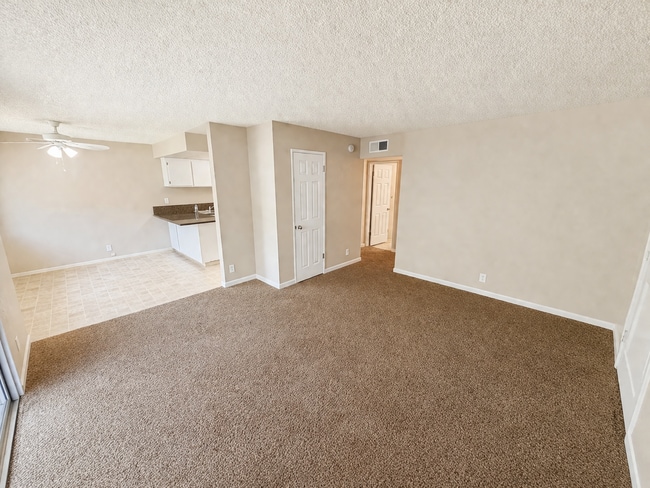 Interior Photo - Eastwood Gardens