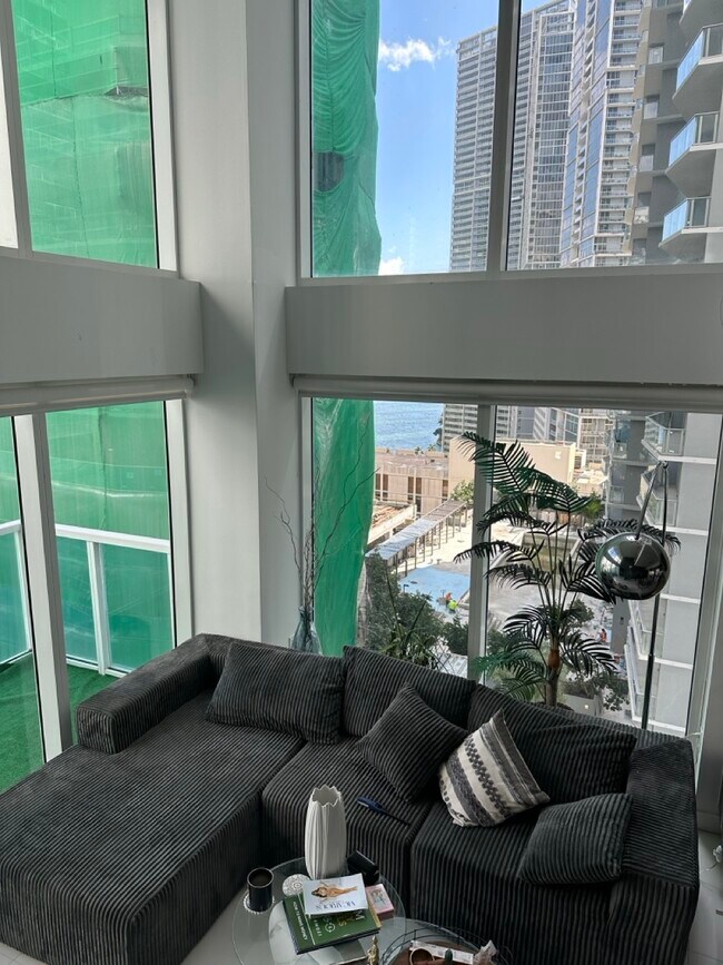 Building Photo - 41 SE 5th St