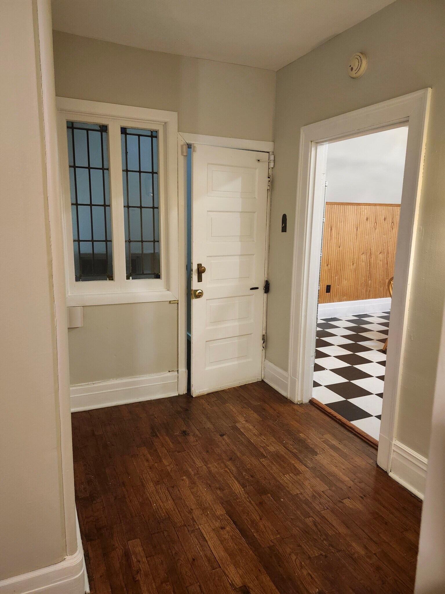 Building Photo - 4387 Westminster Pl