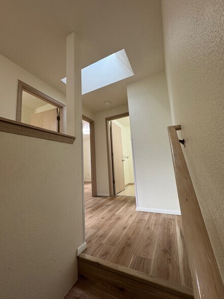 Primary Photo - 1110 Irving St SW