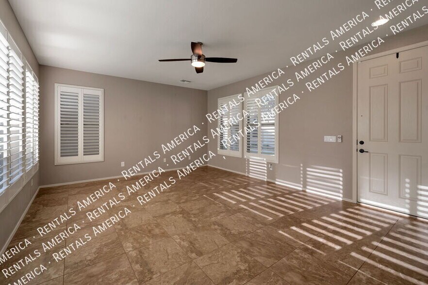 Building Photo - 3863 S Verbena Ave
