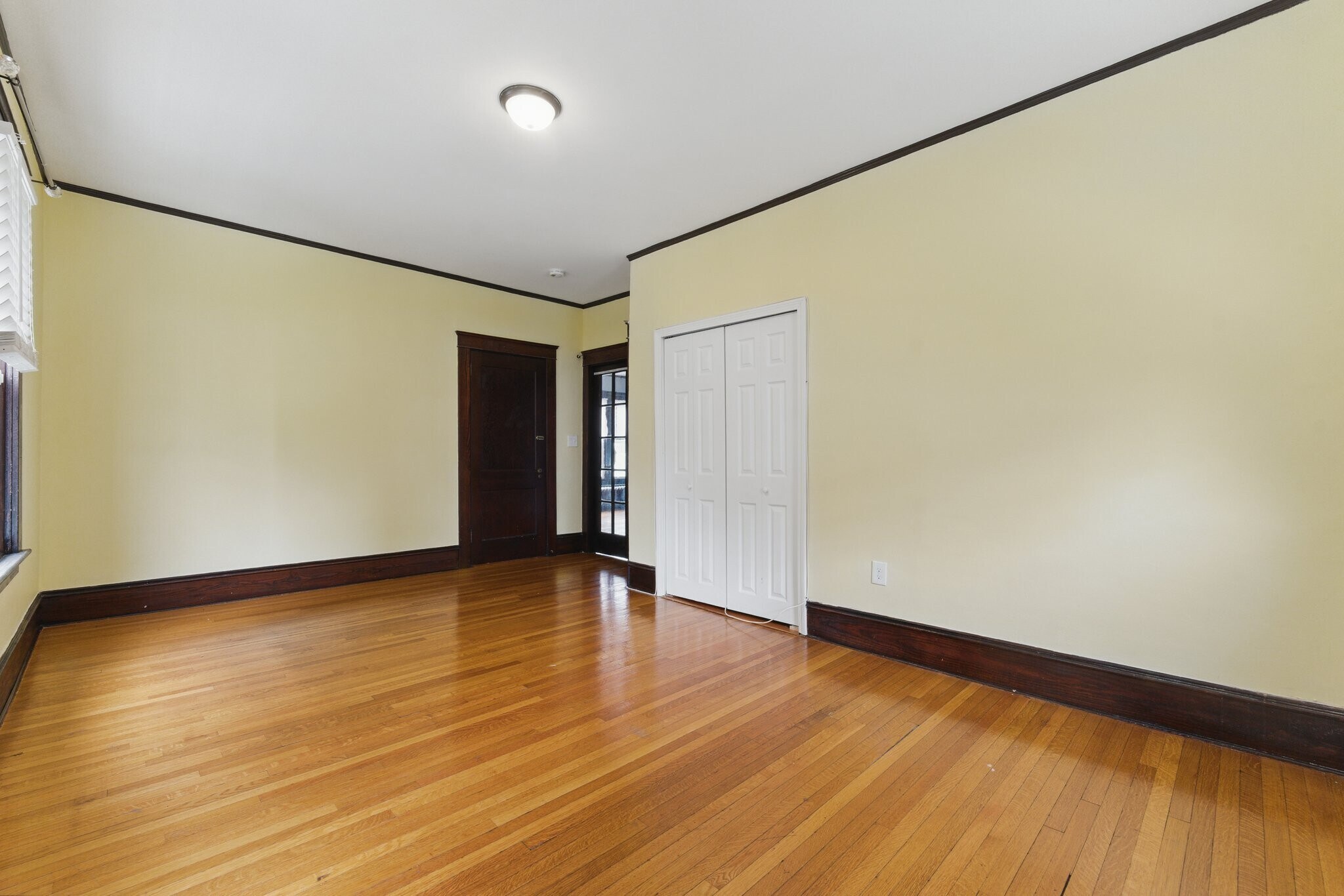 Building Photo - 466 Locust St