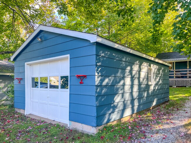 Building Photo - 8 Co Rd JPB