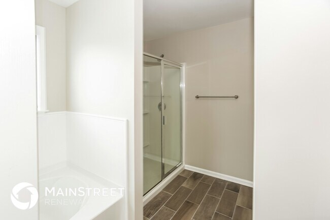 Building Photo - 693 Nannyberry Ln