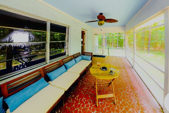 Screened Porch - 5027 Hollow Rock Rd