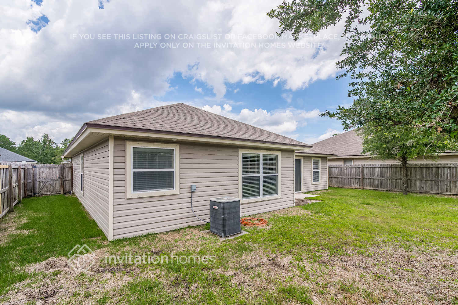 Building Photo - 86032 Sands Way