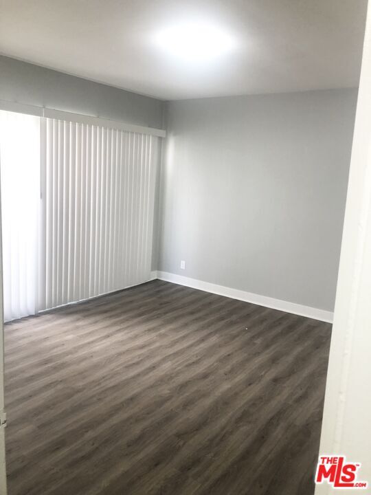 Building Photo - 8635 Cashio St