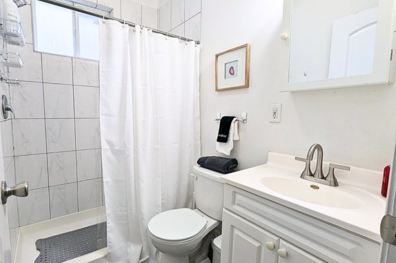 Building Photo - 108 Gotthart St