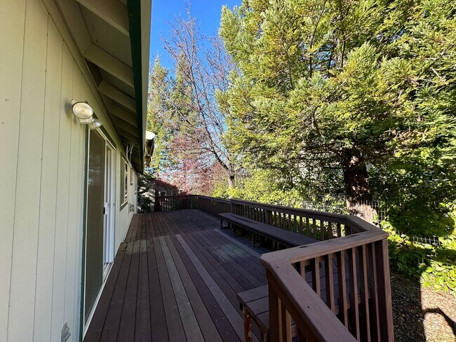 Building Photo - 2 Bedroom 2 bathroom House in Morgan Ranch