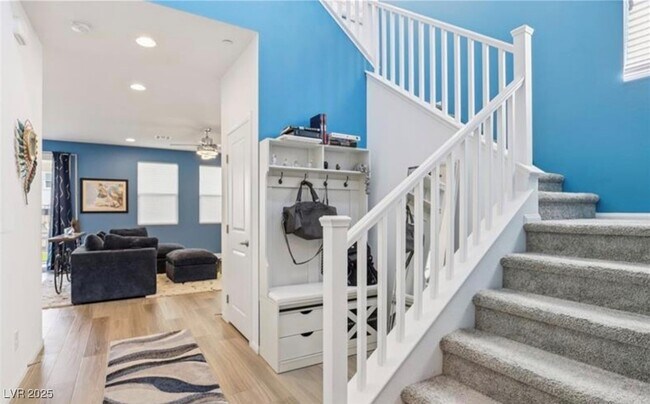 Building Photo - 10396 Thurso Ave