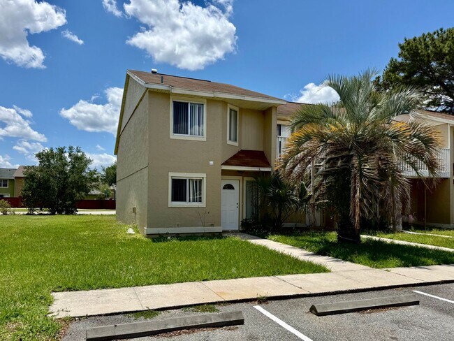 Building Photo - 206 Watts Ln