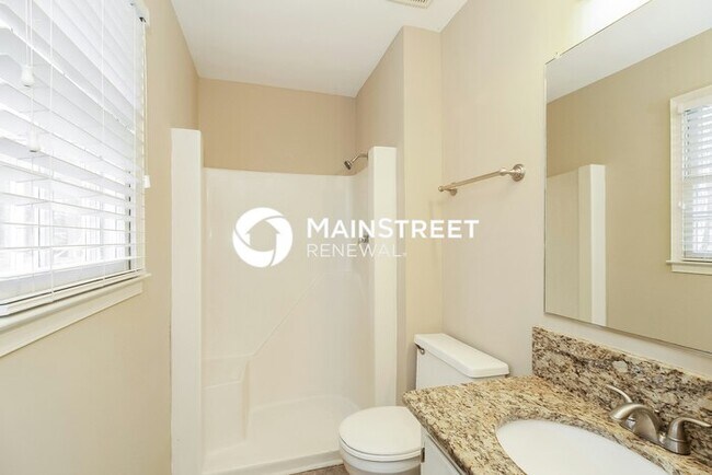 Building Photo - 3 Bedroom Pet-Friendly Home in Winston-Sal...