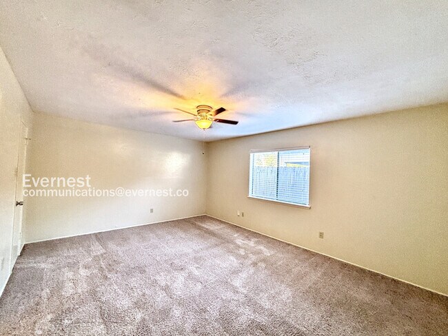 Building Photo - 5503 Canyon Forest Dr
