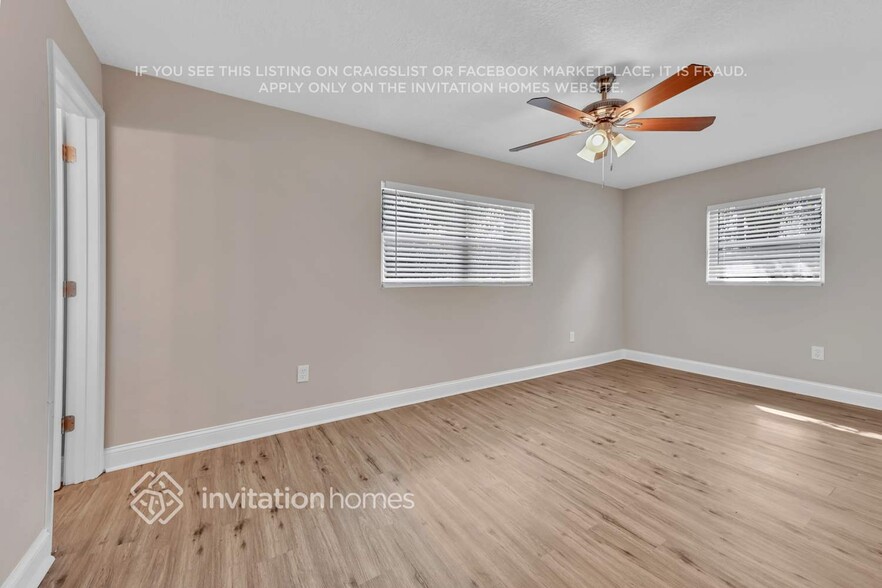 Building Photo - 2121 Oneta Ct