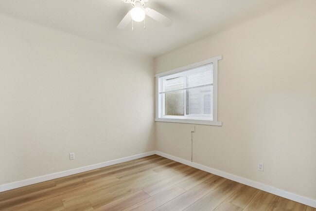 Building Photo - 1 BLOCK TO THE BEACH! COMPLETELY REMODELED 2BD/2BA OCEAN BEACH RESIDENCE - ONLY $4,495/MO!