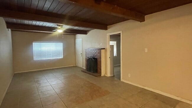 Building Photo - 81406 S Palo Verde Dr
