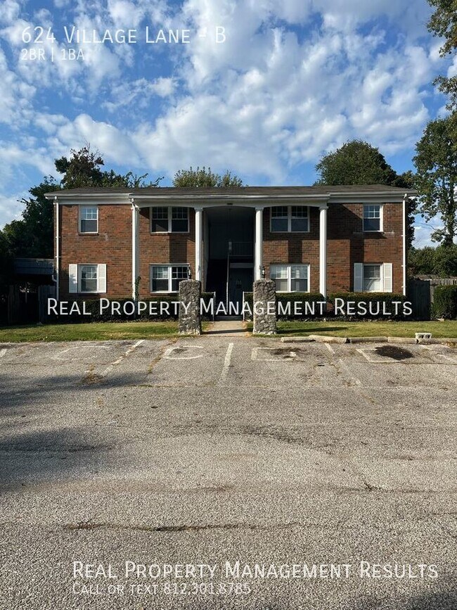 Primary Photo - 624 Village Ln