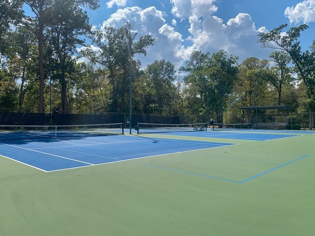 Building Photo - 226 Waters Edge