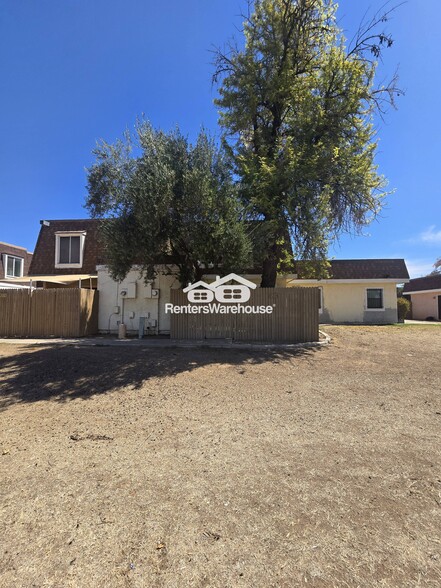Building Photo - 8236 N 34th Dr