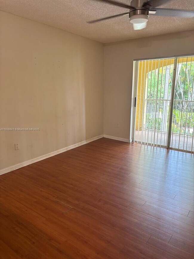 Building Photo - 5510 NW 61st St